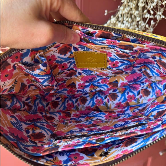 *Like New* Lyons Leather Co. Citric Queen Bee - Picture 5 of 5